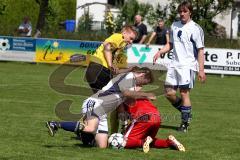 Kreisklasse - TSV Lichtenau - TV Münchsmünster - Mattes Stefan (#10 Lichtenau) - Steinlechner Sebastian (#4 Münchsmünster) - Schemmel Markus (Torwart Münchsmünster) - Foto: Jürgen Meyer