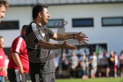 Relegation - Türkisch SV Ingolstadt - TSV Lichtenau 2:1 - Aufstieg in Kreisliga - Nerven liegen blank, Trainer Günay Gürses wartet auf den Schlußpfiff