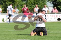 Relegation - Türkisch SV Ingolstadt - TSV Lichtenau 2:1 - Aufstieg in Kreisliga - Tor zum 2:0 durch Emre Erbas links (61) Jubel Fatih Soysal (8)