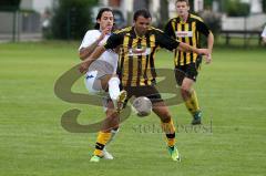 TSV Großmehring - FC Hitzhofen/Oberzell -  Milan Grujic (weiß Großmehring) - Jürgen Meyer