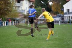 TSV Großmehring - ST Scheyern - Dominik Sonner 	(blau Großmehring)  - Lukas Berger (6) Scheyern - Foto: Jürgen Meyer