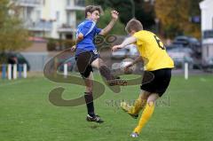 TSV Großmehring - ST Scheyern - Dominik Sonner 	(blau Großmehring)  - Lukas Berger (6) Scheyern - Foto: Jürgen Meyer