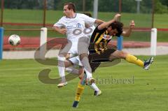 TSV Großmehring - FC Hitzhofen/Oberzell - Tobias Mayr  (weiß Großmehring) - Foto: Jürgen Meyer