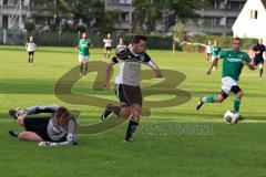 Lottocup 2014 - Türkisch SV Ingolstadt - TSV Jetzendorf 5:0 - Ali Erbas setzt sich gegen den Jetzendorfer Torwart Georg Weimer durch und wird danach vom Verteidiger David Vohberger gestoppt