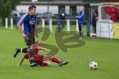 Kreisklasse 1 - TSV Großmehring - TSV Altmannstein - links Bastian Sielaff (Großmehring) im Angriff