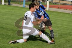 TSV Großmehring - FC Mindelstetten - Dominik Sonner #2 Großmehring blau - Manfred Schwoed #15 Mindelstetten weiß - Foto: Jürgen Meyer