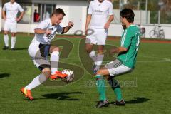 Kreisliga - TSV Gaimersheim - FC Geisenfeld - Hierl Marco #9 weiss Gaimersheim - Kirmaier Simon #4 grün Geisenfeld - Foto: Jürgen Meyer