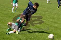 Bezirksliga - SV Manching - TSV Jetzendorf - Schachtner Daniel (blau Manching) - Kreitmair Maximilian (grün Jetzendorf) - Foto: Jürgen Meyer