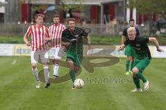 BZL Oberbayern Nord - Saison 2016/17 -  SV Manching - FC Schwabing München - Strobl Tobias mitt grün Manching - Siegfried Tim grün rechts Manching - Foto: Jürgen Meyer