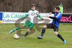 BZL Oberbayern Nord - Saison 2016/17 -  SV Manching - FC Moosburg - Jan Witek #9 Manching grün - Foto: Jürgen Meyer