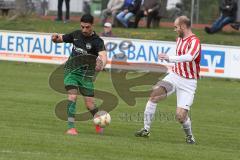 BZL Oberbayern Nord - Saison 2016/17 -  SV Manching - FC Schwabing München - Düzgun Hakan grün Manching - Bizzotto Umberto rot Schwabing - Foto: Jürgen Meyer