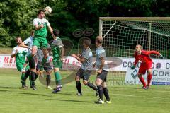 Landesliga 2015/16 - SV Manching - TSV Velden - Aleksandar Dmitrovic grün Manching beim Kopfball - Foto: Jürgen Meyer