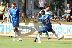 Landesliga 2015/16 - SV Manching - ASV Dachau - Nico Ziegler #3 grün Manching - Philipp Schmidt #9 blau Dachau - Foto: Jürgen Meyer