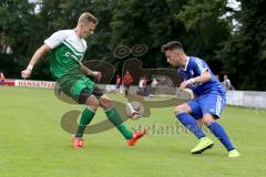 Landesliga 2015/16 - SV Manching - FC Ismaning - Maximilian Gruber grün Manching - Christos Ketikidis blau Ismaning - Foto: Jürgen Meyer