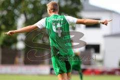 Landesliga 2015/16 - SV Manching - ASV Dachau - Claudio Maritato #4 grün Manching bejubelt seinen 2. Treffer - Foto: Jürgen Meyer