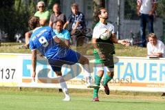 Landesliga 2015/16 - SV Manching - ASV Dachau - Nico Ziegler #3 grün Manching - Philipp Schmidt #9 blau Dachau - Foto: Jürgen Meyer