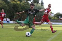 Landesliga Südost - SV Manching - VFB Hallbergmoos -  Weller Harry schwarz Manching - Foto: Jürgen Meyer