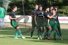 Landesliga Südost - SV Manching - VFB Hallbergmoos -  Weller Harry trifft zum 1:0 Führungstreffer - Jubel - Foto: Jürgen Meyer