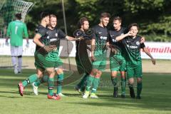 Landesliga Südost - SV Manching - VFB Hallbergmoos -  Weller Harry trifft zum 1:0 Führungstreffer - Jubel - Foto: Jürgen Meyer