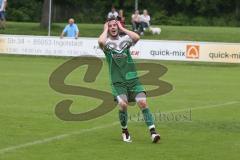 Landesliga 2015/16 - Relegation - SV Manching - SC Kirchheim - Geyer Christopher grün Manching mit der Chance zum 1:0 Führungstreffer - Foto: Jürgen Meyer