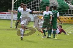 Landesliga 2015/16 - Relegation - SV Manching - SC Kirchheim - Loens Fabian #9 weiß Kirchheim trifft zum 1:1 Ausgleichstreffer - El-Mahmod Azad #5 Manching - Obermeier Thomas Torwart Manching - Foto: Jürgen Meyer