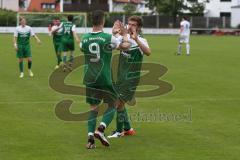 Landesliga 2015/16 - Relegation - SV Manching - SC Kirchheim - Der 1:0 Führungstreffer durch Maritato Claudio grün Manching - Tor - Jubel - Daniel Schachtner grün gratuliert zum Treffer - Foto: Jürgen Meyer