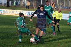 Kreisklasse - SV Manching II - TSV Jetzendorf - Heissler Ferdinand #9 blau Manching - Oettl Christian #2 grün Jetzendorf - Foto: Jürgen Meyer