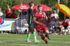 Kreisliga - TSV Ebenhausen - SV Manching II - Felix Olbrich rot Ebenhausen schiesst den 1:0 Führungstreffer - jubel - Foto: Jürgen Meyer