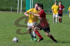 Kreisklasse - SV Zuchering - FC Hettenshausen -  Baal Leo #10 gelb Zuchering - Mathees Chris #5 rot Hettenshausen - Foto: Jürgen Meyer