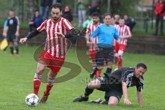 Kreisliga - TSV Baar Ebenhausen - FC Hepberg - Smoljic Silvio #8 rot Hepberg - Krippl Christian #5 schwarz Baar Ebenhausen - Foto: Jürgen Meyer