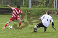 Kreisliga - TSV Baar Ebenhausen - FC Hepberg - Anikin Benjamin #11 rot Hepberg - Wulf Tobias Torwart Baar Ebenhausen - Foto: Jürgen Meyer