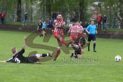 Kreisliga - TSV Baar Ebenhausen - FC Hepberg - Smoljic Silvio #8 rot Hepberg - Krippl Christian #5 schwarz Baar Ebenhausen - Zimmermann Fabian #3 schwarz Baar Ebenhausen - Foto: Jürgen Meyer