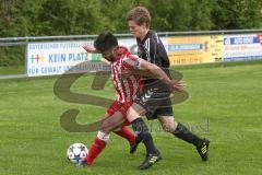 Kreisliga - TSV Baar Ebenhausen - FC Hepberg - Calik Sansar #10 rot Hepberg - Olbrich Lcas #6 schwarz Baar-Ebenhausen - Foto: Jürgen Meyer