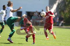 Fußball Bezirksliga - TSV Baar/Ebenhausen - TSV Erding -  Nico Kreitmayr rot Baar/Ebenhausen - Ibrahim Aydemir weiß Erding - Foto: Jürgen Meyer