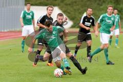 Kreisliga - TSV Gaimersheim - FC Geisenfeld - Patrick Hiesch schwarz gaimersheim - Thomas Amort grün Geisenfeld -  Foto: Jürgen Meyer