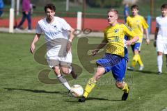 Fußball - Kreiskliga 1 - TSV Großmehring - TSV Ober/Unterhaunstadt - Maximilian Samweber gelb Großmehring - Foto: Jürgen Meyer