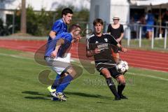 Fußball - Sparkassenpokal - TSV Reichertshofen - TSV Gaimersheim - Wenzl Nieder blau Reichertshofen - Dennis Hüttinger schwarz Gaimersheim - Foto: Jürgen Meyer