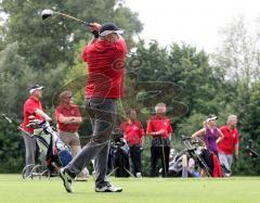 Golfturnier - FC Ingolstadt Cup - Peter Jackwerth am Abschlag