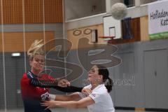 Handball - Frauen - Saison 2024/25 - HC Donau/Paar - HC Sulzb.Rosenb. - Melanie Habold rot HC Donau - Anna Last #19 Sulzbach - Paula Eckert weiss #14 Sulzbach - Foto: Meyer Jürgen