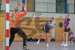 Bezirksoberliga Frauen- Saison 2026/27 - HC Donau/Paar- SpVgg Altenerding - Weinretter Anna weiss HC Donau/Paar - ObermairHanna TW Altenerding - Foto: Meyer Jürgen