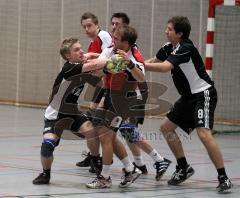 Handball - HG Ingolstadt - TSV Rottenburg - Die Verteidger der HG lassen den Rottenburger keine Chance