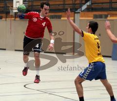 Handball Herren - MTV Ingolstadt - MTV Pfaffenhofen - links Tobias Ullrich