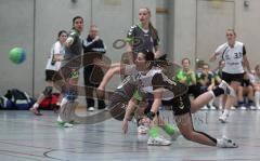 Handball Damen - HG Ingolstadt - TSV Schleißheim - Sanyie Unlüer erzielt ein Tor im Flug