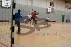 Handball Bezirksliga DJK Ingolstadt - TSV Gaimersheim György Hainalka beim Wurf  (DJK) Foto: Juergen Meyer