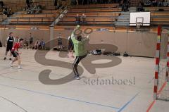 Handball MTV Ingolstadt-SSG Metten Knopf Gerd beim Freiwurf  Foto: Juergen Meyer