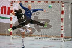 Handball Damen - HG Ingolstadt - HSG Würm-Mitte - Im Tor Karolin Diesner kann den Ball nicht abwehren