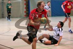 Handball - MTV Ingolstadt - SC Freising - (3) Kai Strub stürmt im Alleingang zum Tor