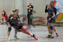 Handball Damen Landesliga Bayern - HG Ingolstadt - ESV Neuaubing - Lisa Günther wird unsanft gebremst