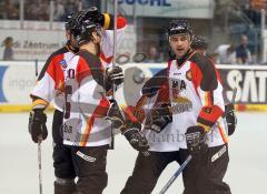 Inline Hockey-WM in Ingolstadt - Deutschland - Finnland 7:1 Torjubel um Thomas Greilinger