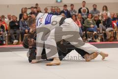 Judo - 2. Bundesliga - Männer - Saison 2024/25 - Judo - ESV Ingolstadt - Rüsselsheim-  - Tareq Jamal schwarz ESV - Dominik Bernard weiss Rüsselsheim - Foto: Meyer Jürgen